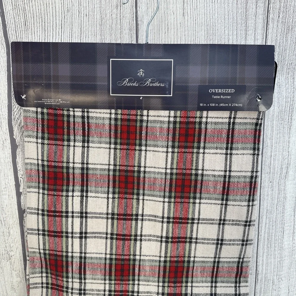 Brooks Brothers Table Runner Oversized Red Tan Tartan Plaid Christmas Holiday